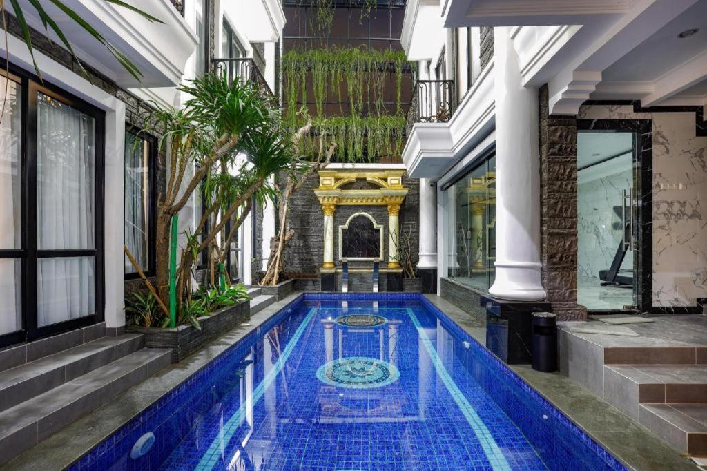 S&f Kemang Jakarta